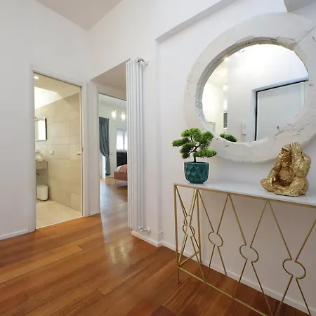 New With Balcony - 150m Metro A